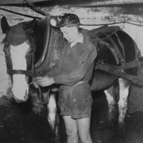 Ron Thompson - Welder, Paxton Colliery. Recorded 10 February 1992. Part 1/1.