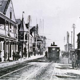 Steam tram on Hunter Street, Newcastle, NSW, [1900]