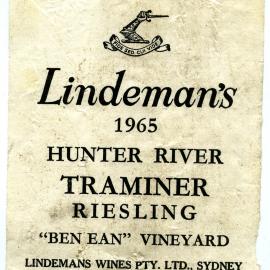Lindemans Hunter River Traminer Riesling label (1965)