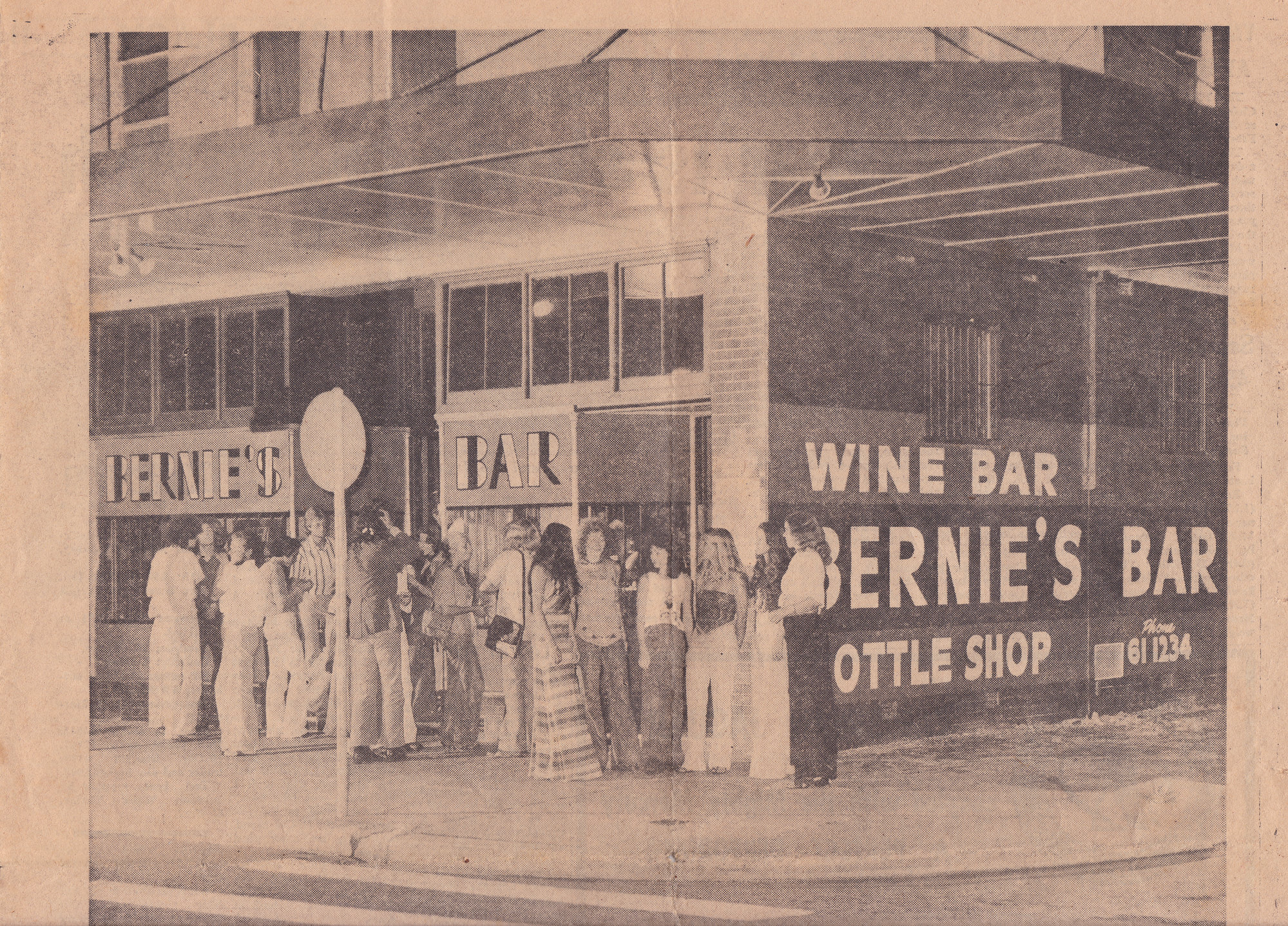Bernie's Bar, Hamilton NSW
