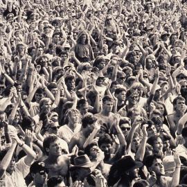 Earthquake - Concert - Newcastle, NSW