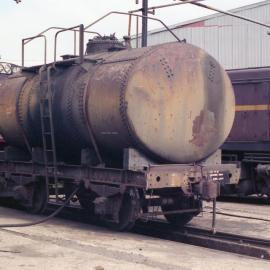 Four wheel sludge tanker at One Shed, Broadmeadow Loco.