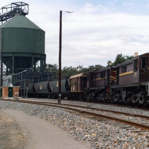 Ray "Monty" Thomas (1924-2009) - Fitter, Ayrfield No. 6 Colliery. Recorded 13 July 1992. Part 3/4.