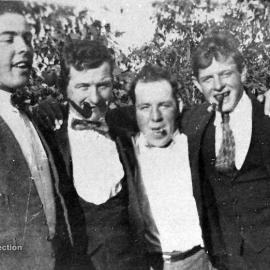 Four gentlemen, [n.d.]