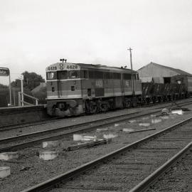 Transfer of 5 private air hoppers from Hexham to Liddell Colliery at Singleton, 30 May 1988, Richmond Vale Railway