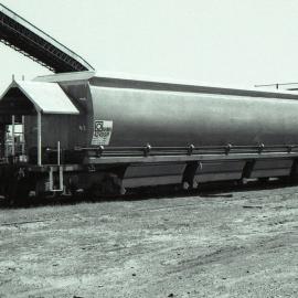 A brand new NHMH coal hopper at Bullock Island.