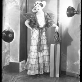 Ruffled Plaid Organdi Muslin gown, 7 September 1933