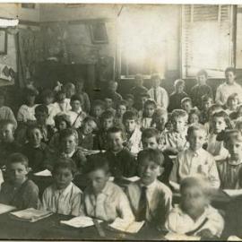 Morpeth Public School children
