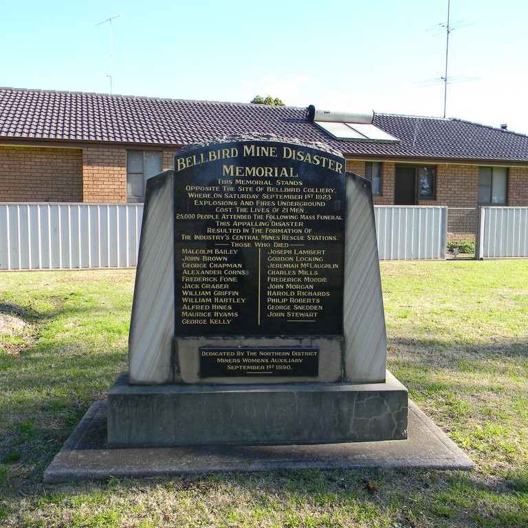 Bellbird mine disaster anniversary : 67 years, 1923-1990. (Video)