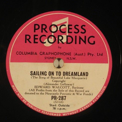 Sailing on to Dreamland (The song of beautiful Lake Macquarie)