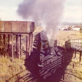 S.M.R. Locomotive & carriages (Hoppers)