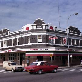Hotel Kent (1924), Hamilton, NSW, June 1986