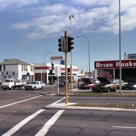 Brian Hooker Motors, Newcastle, NSW, June 1986