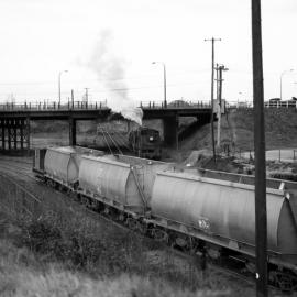 Garrett 6009 leaving Tighes Hill, light engine, 23 May 1972