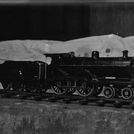 Model locomotive, 4-4-0, no. 483, possibly of a UK class, unknown date and location, [n.d.]