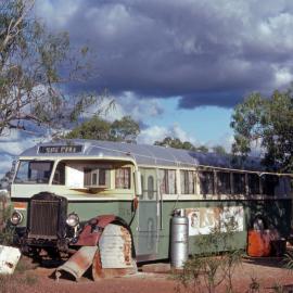 Unknown owner (x Jim Hill x WC & IC 6201 x possibly) property at Lightning Ridge, NSW, August 1980