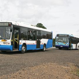 STA Mercedes O405, 3405, Volvo B10BLE 3877, Redhead Road, Redhead, NSW, 16 November 2013