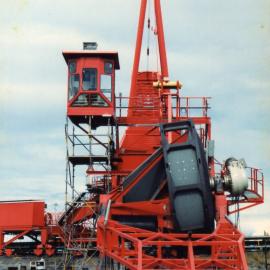 Port Waratah Coal Services reclaimer No. 3  being assembled, 1982 
