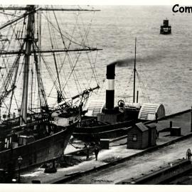 "Commodore", steam powered paddle wheel tug, Newcastle, NSW
