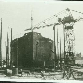 "Neptune", dredge being built. Launched 1882