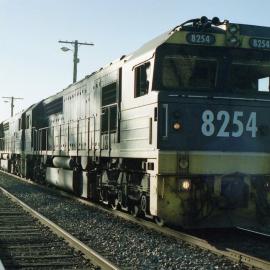 8254, a classmate and an 81 class on unit 18 at Liddell, April 2005