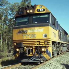 TT120 on unit 20 at Drayton, NSW, May 2014