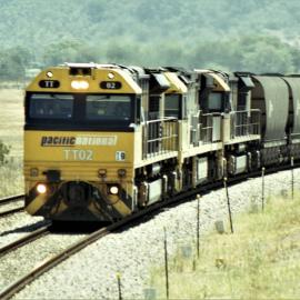 TT02 and two classmates approaching Sandy Hollow, NSW, January 2014