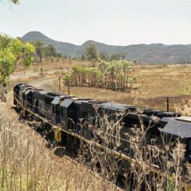 8250, 8230 and 8228 on unit 4 have just got the road at Kerrabee, NSW, October 1997