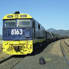 8163 and three 48 class locomotives at Coggan Creek during a crew change, September 1997
