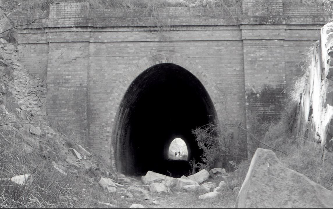 West entrance, Richmond Main, No 3 railway tunnel, Richmond Vale, NSW, April 1980